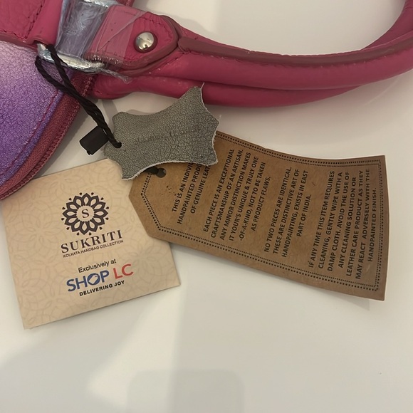 Sukriti Beautiful Bag - Picture 9 of 9